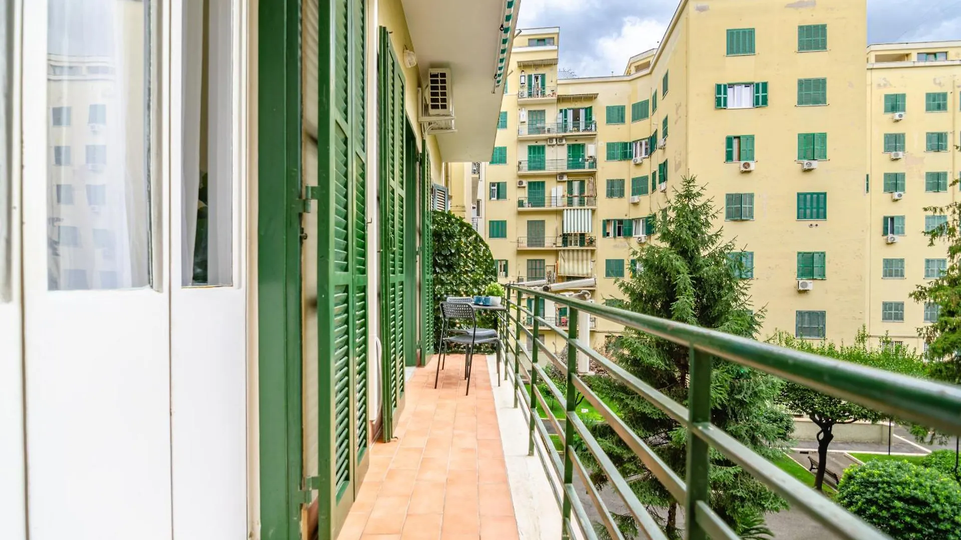 Pineto Garden View Vicino Metro C Apartment Rome